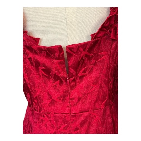EUC Maggy London red jacquard ruffle trim dress | size 12 - Picture 6 of 8